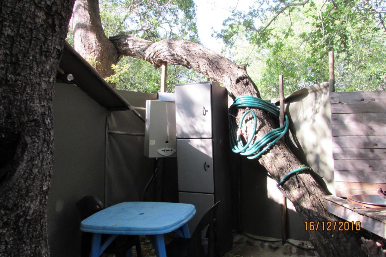 Amanzimlotzi Riverside Bush Camp โฮดสปรูท ภายนอก รูปภาพ